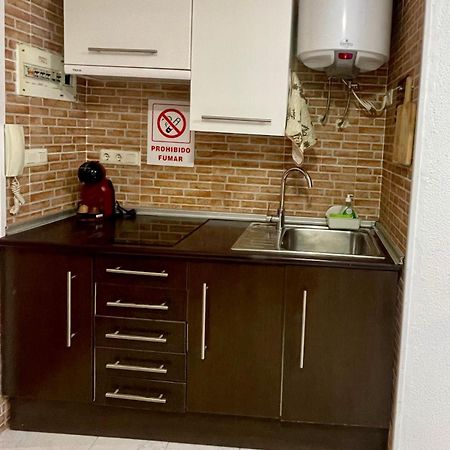 Studio Flat 150M Away From Beach Torrevieja Exteriér fotografie