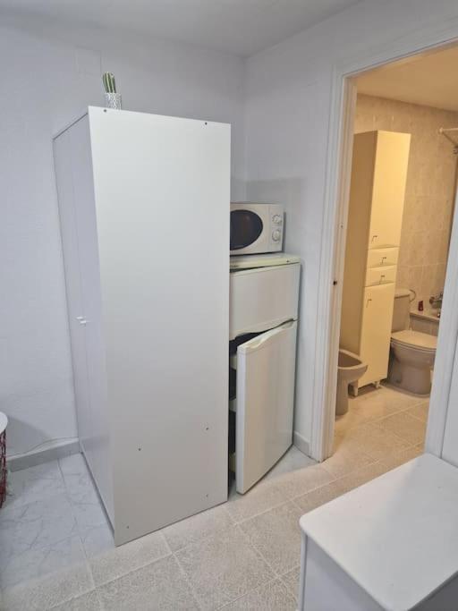 Studio Flat 150M Away From Beach Torrevieja Exteriér fotografie
